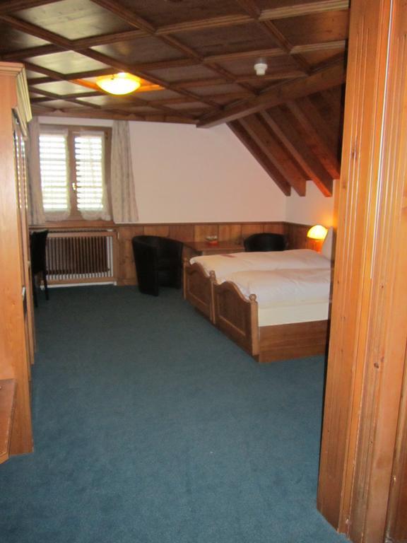 Hotel Zum Kreuz อาเรา ภายนอก รูปภาพ
